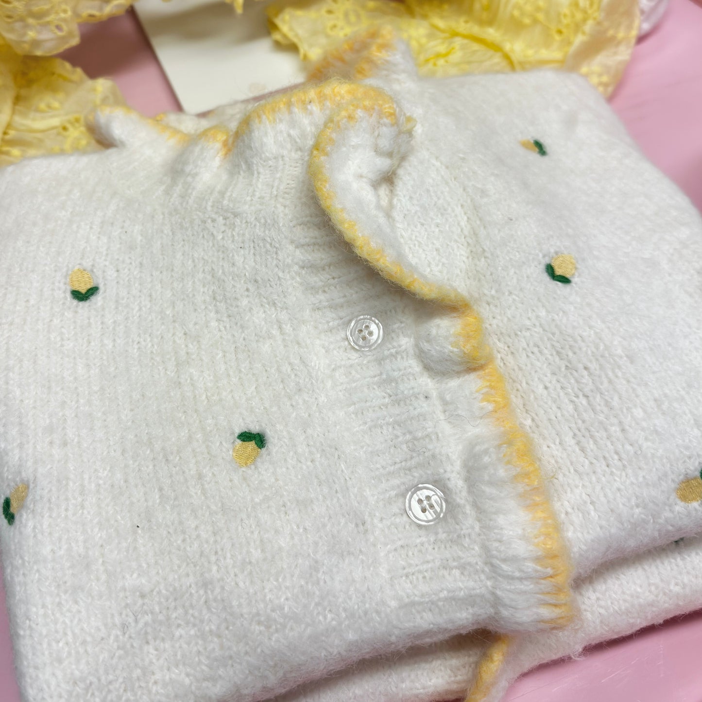 π White & Lemon Short Sleeve Cardigan With Lemon Embroidery