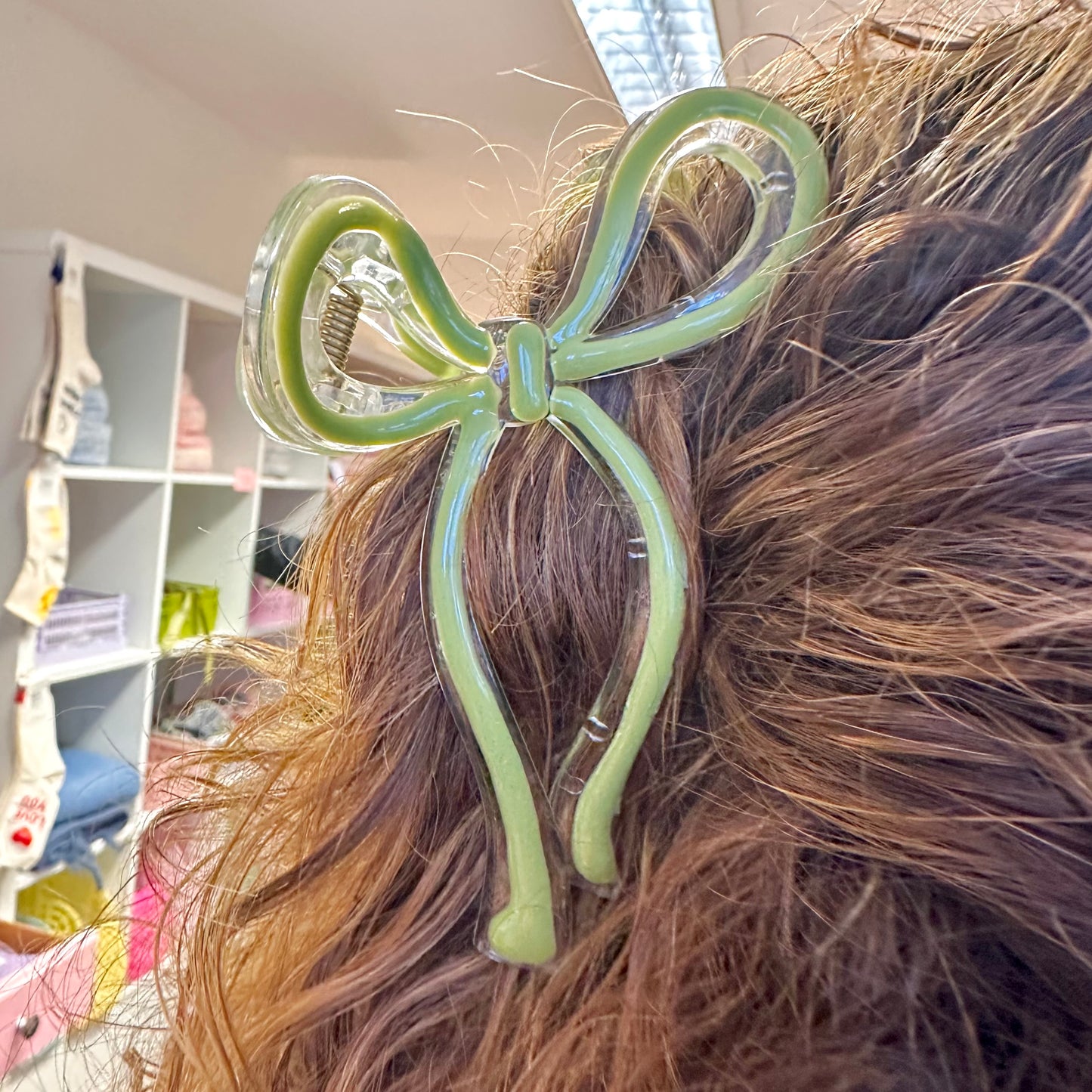 π Bow Hair Claw Clip (5 Colours)