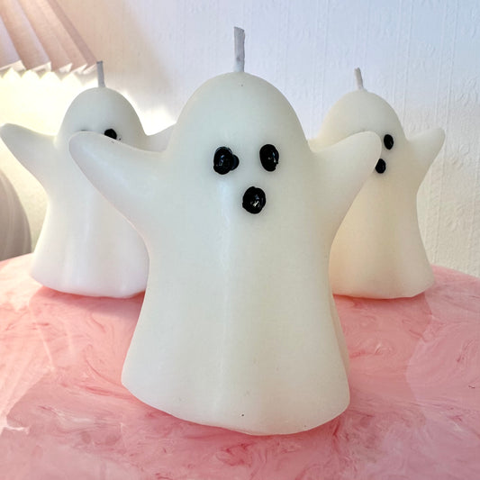 👻 BOO Cute Ghost Shape Candle