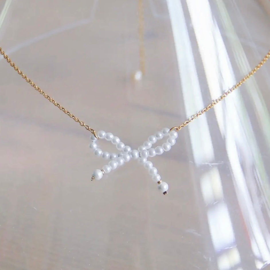 Pearl Bow Necklace