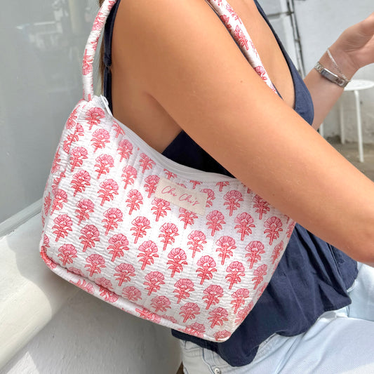 🩷 Chi Chi’s Mini Shoulder Bag Pink & White Floral