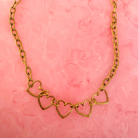 Chunky Chain Interlock Heart Necklace