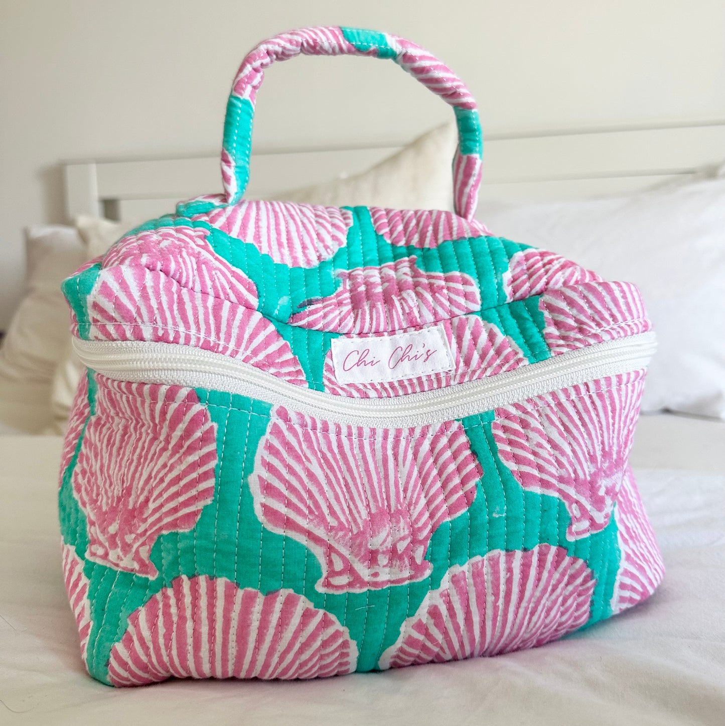 🐚 Seashell Extra Large Washbag