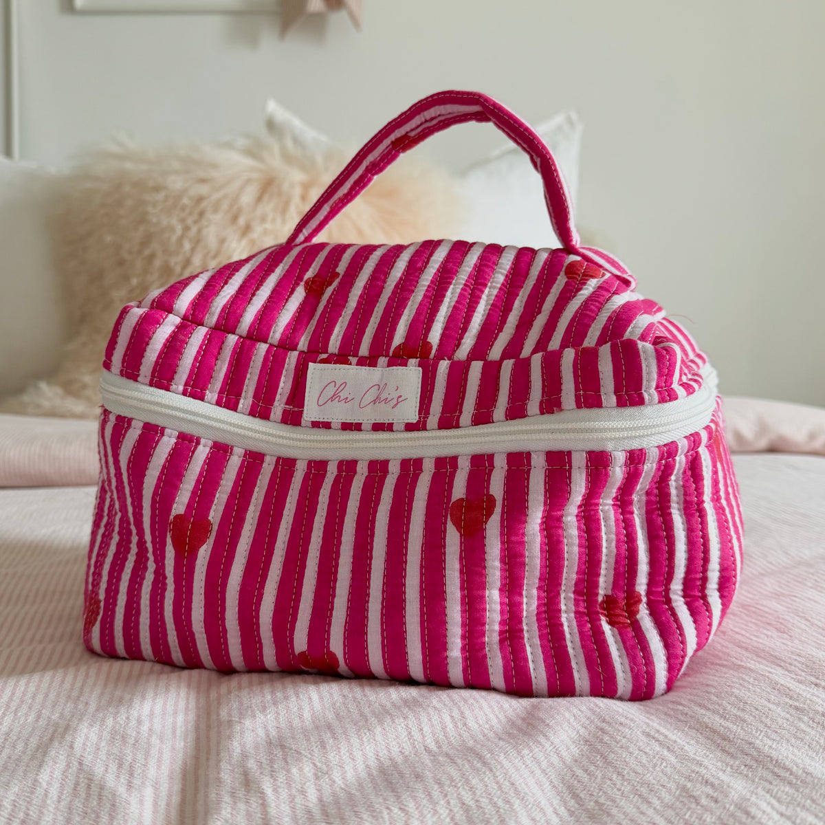 Extra Large Pink & Red Heart Makeup/Washbag