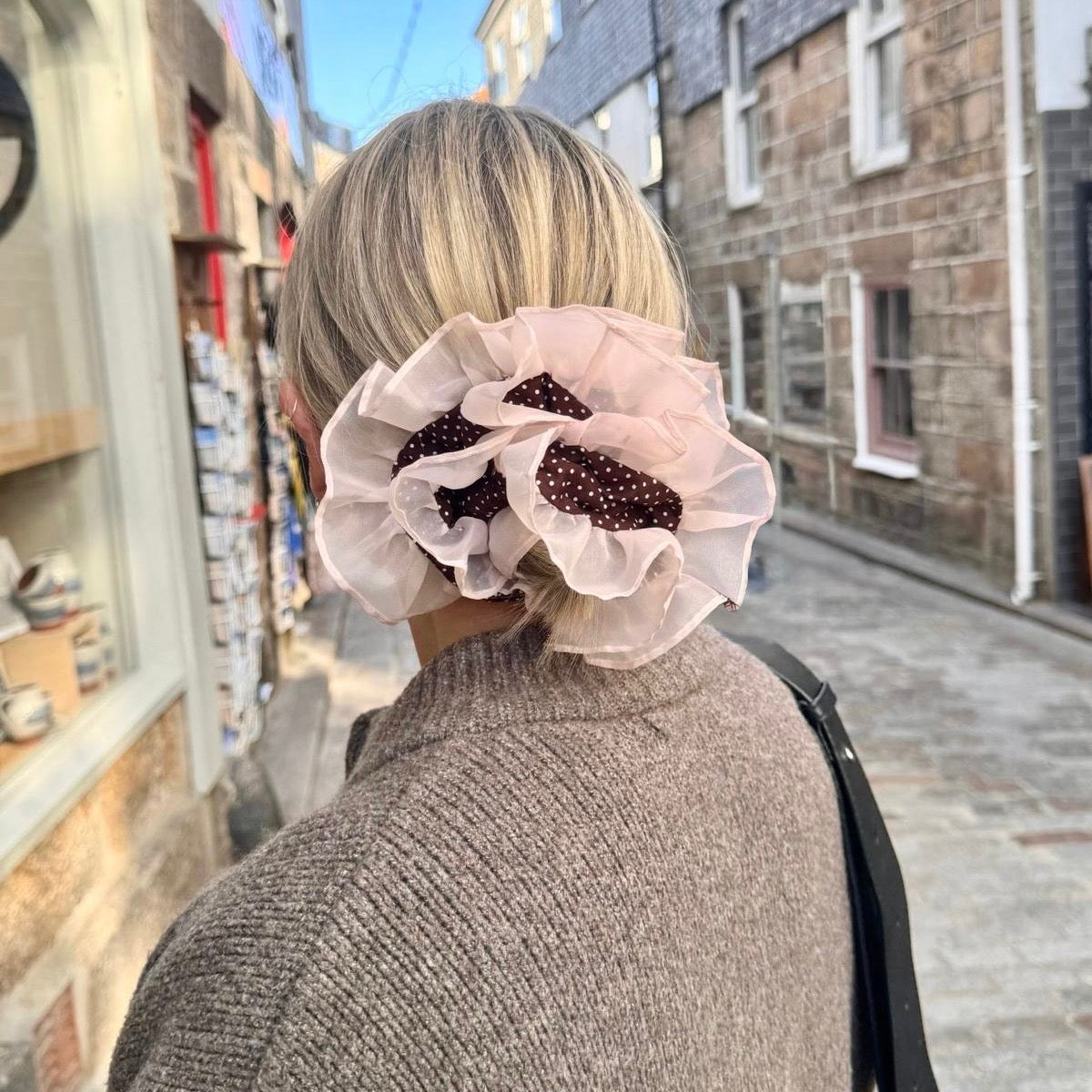 🤎NEW🤎 Brown Polka Dot & Pink Frilly Large Scrunchie