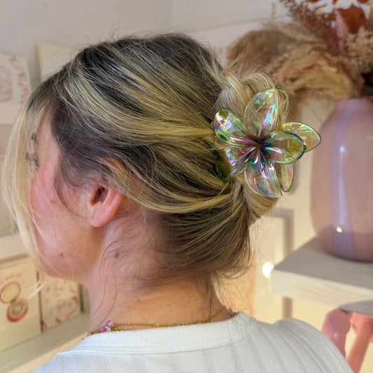 Iridescent Green Ombré Flower Claw Clip