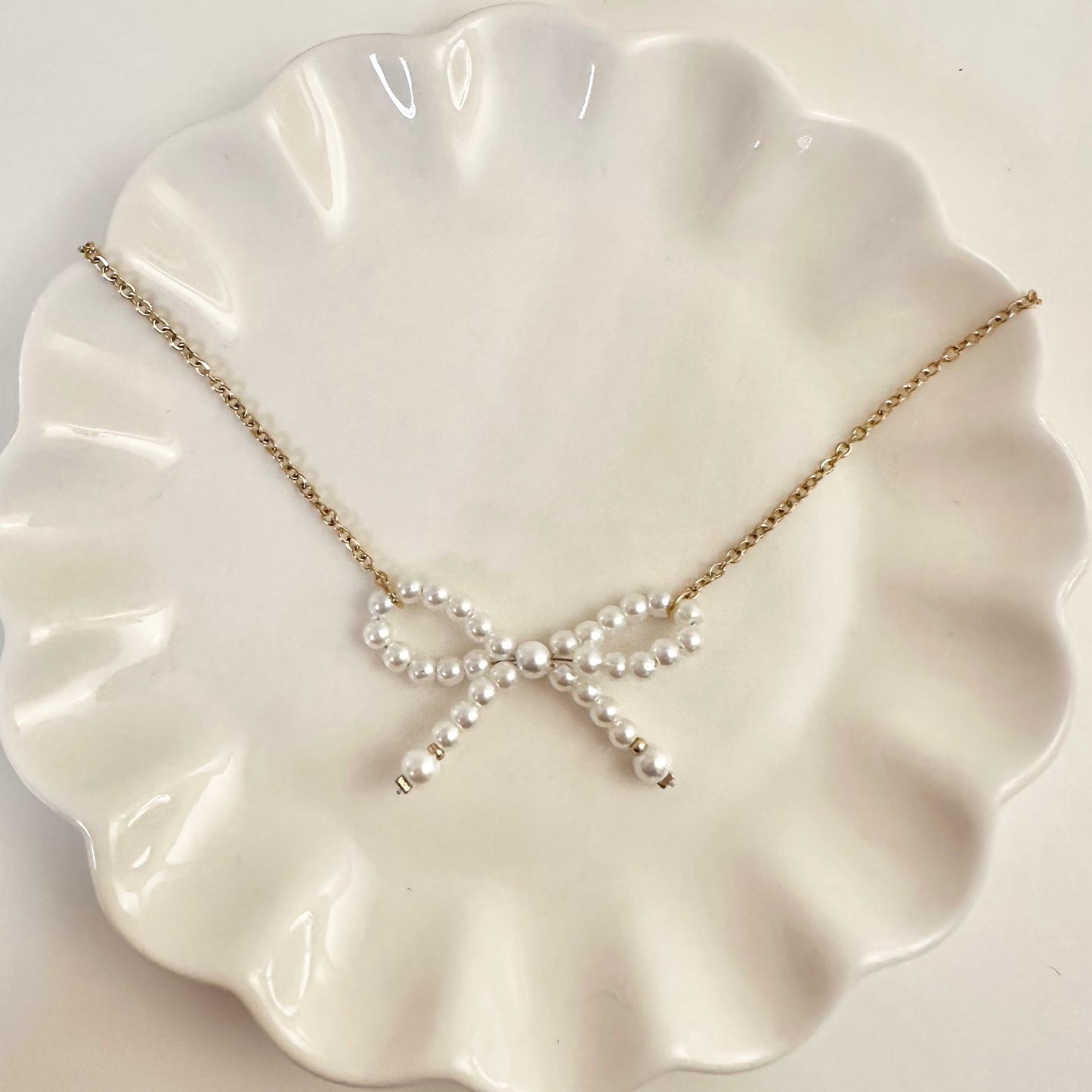 Fine Chain Necklace with Pearl Bow