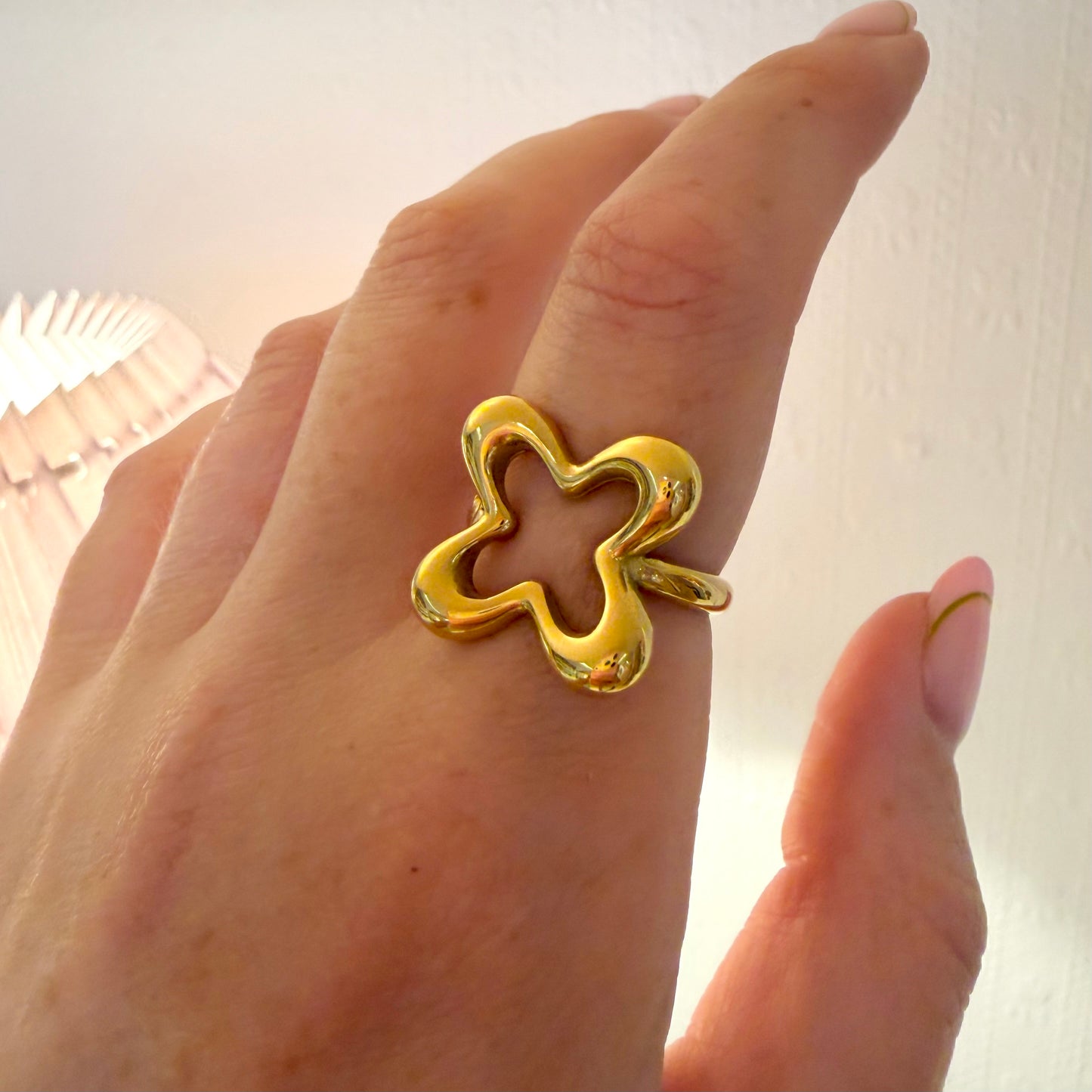Open Clover Gold Steel Ring