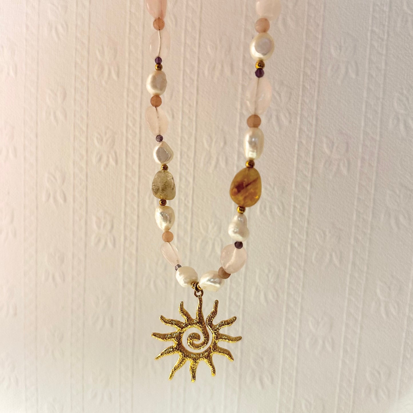 🌞 Sunny Pendant Mixed Beaded Necklace