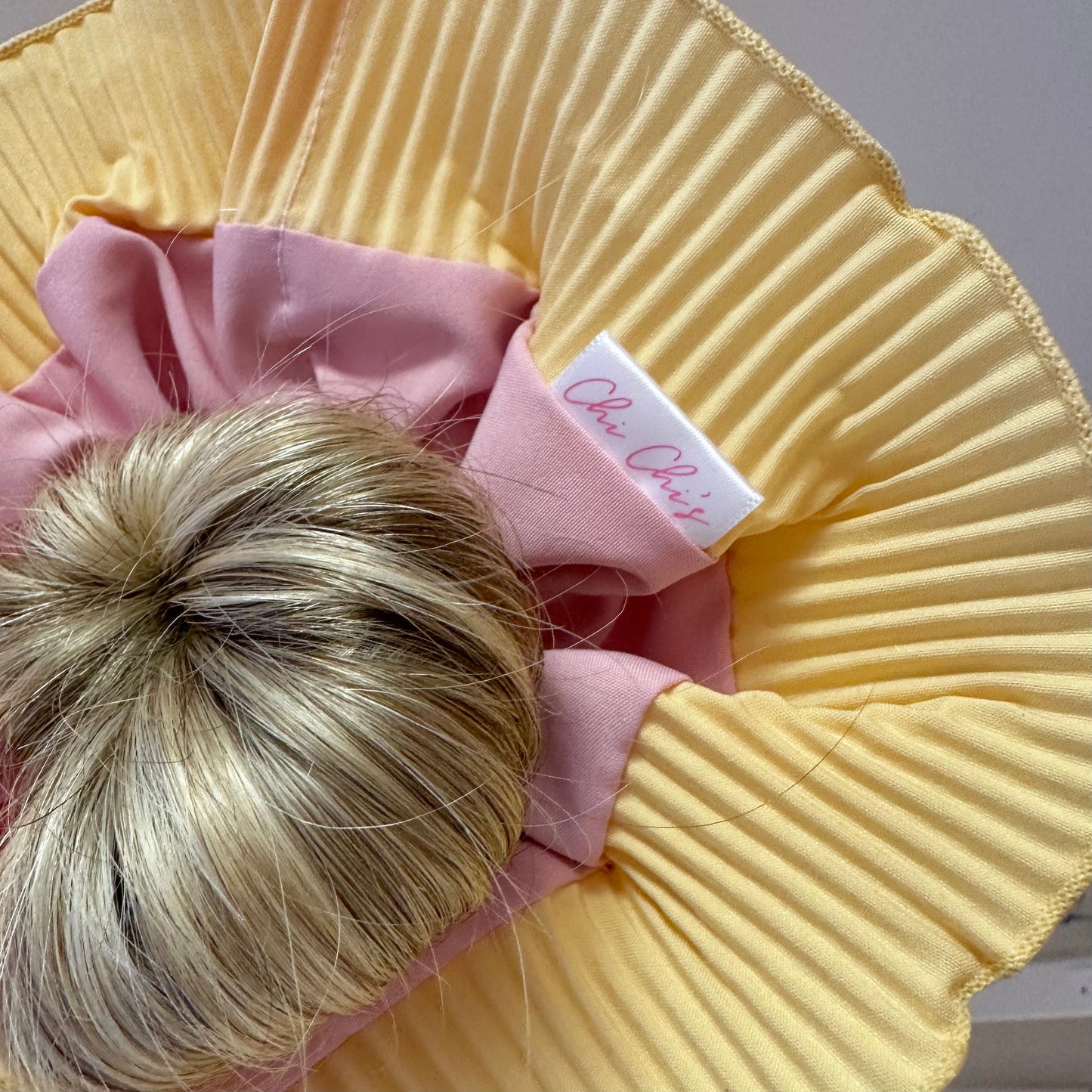 🌸Super Large Pink and Yellow Spring Scrunchie