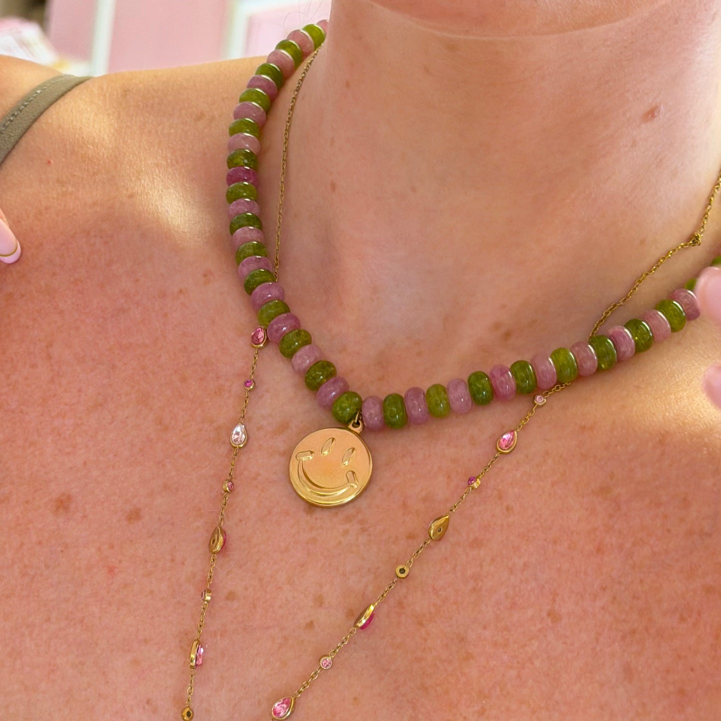 😊 Smiley Face Pink & Green Beaded Necklace
